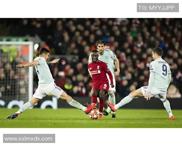 欧联杯激战利物浦与拜仁握手言和争议判罚引发全场热议